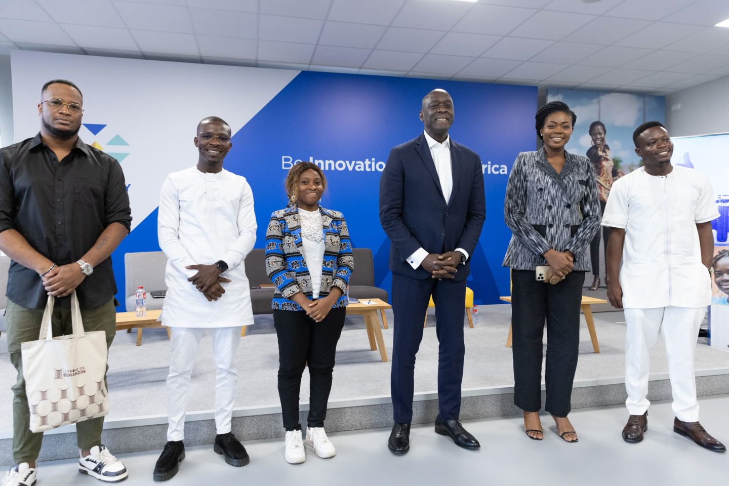 Makhtar Diop en visite à Sèmè One : Un échange stratégique sur les industries culturelles et créatives